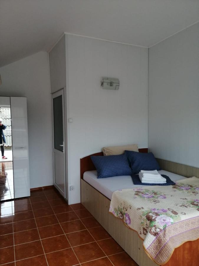 דירות Două Mai Casa Flor מראה חיצוני תמונה