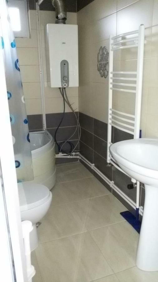 דירות Două Mai Casa Flor מראה חיצוני תמונה