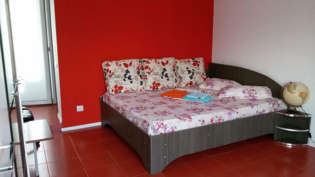 דירות Două Mai Casa Flor מראה חיצוני תמונה